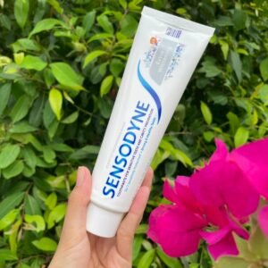 Taiwan Costco Sensodyne Tooth Paste - Extra Whitening (184 g)