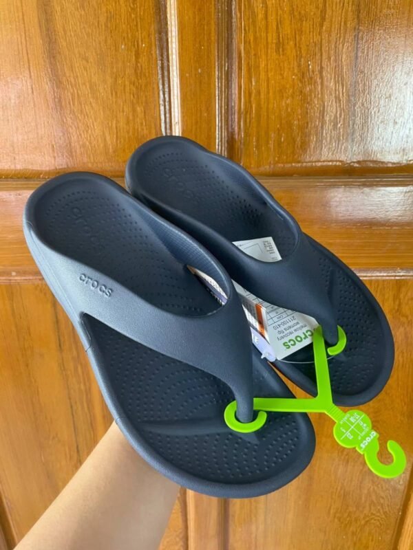 Crocs Mellow Recovery Flip, Color: Navy